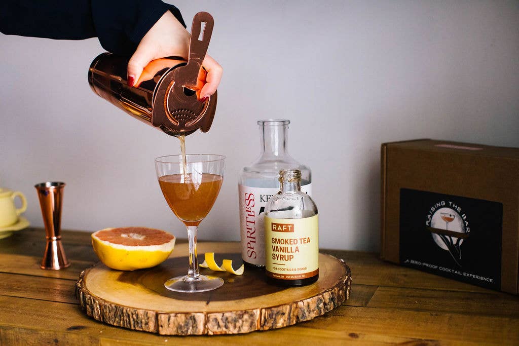 RAFT - Wholesale Cocktail Mix/Syrup - Smoked Tea Vanilla Syrup3