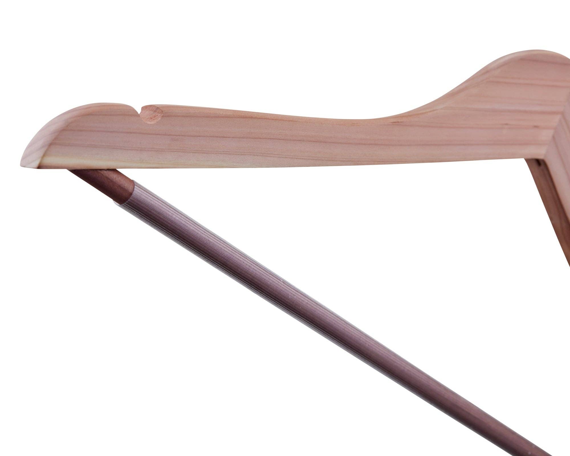 DEILSY - Wholesale Clothes hangers - Cedar Wood Light Brown Suit Hangers (4pcs Per Paper Sleeve) 4