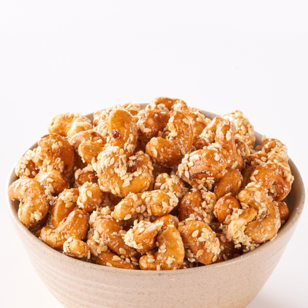 Nuts+Nuts – Frutos secos por atacado – Pacote de Snack de Cajus Torrados com Mel e Sésamo Indonésio 50 g1