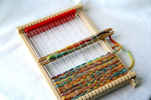 SGN Group LTD - Wholesale DIY Craft Kit - Weaving loom, Weaving frame, Loom stand, Tapestry woven loom3