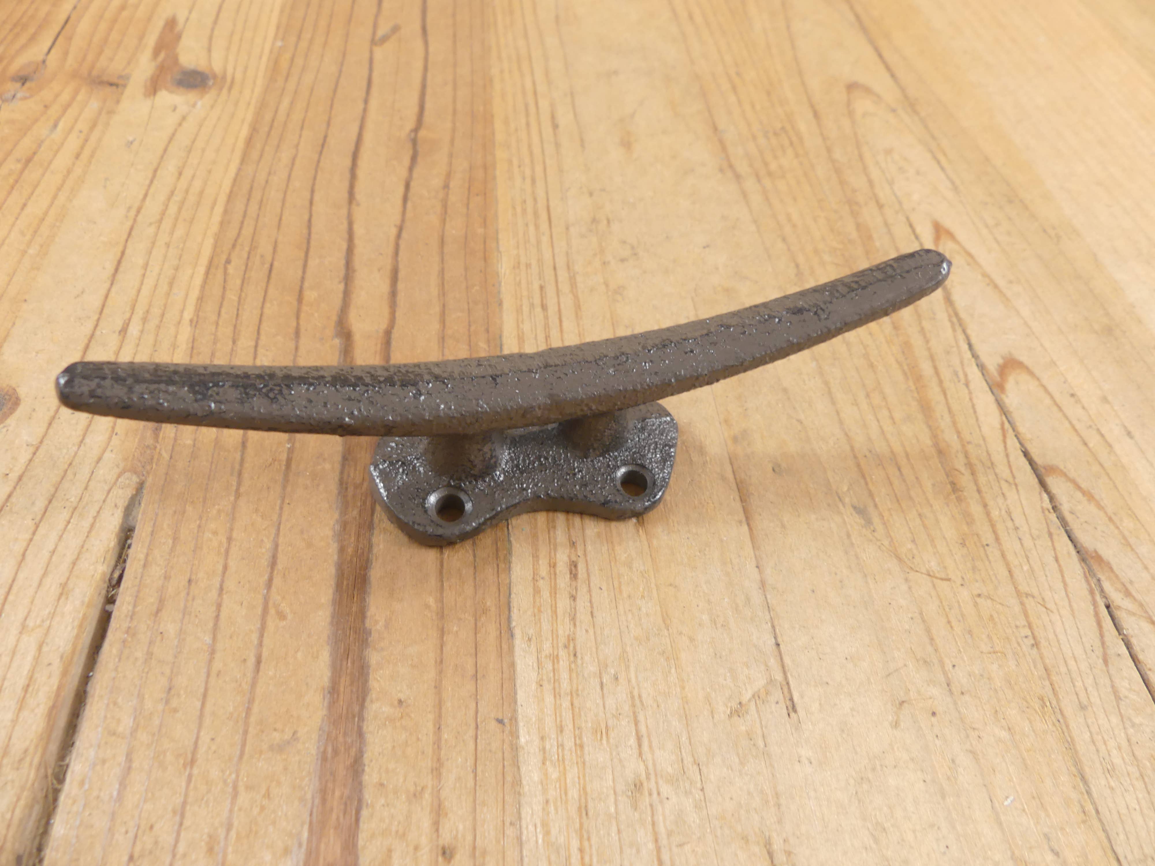 Midwest Craft House - Vente Poignée/bouton - Crochet à taquet rustique, poignée de tiroir/attache de bateau, 5 pouces de long1