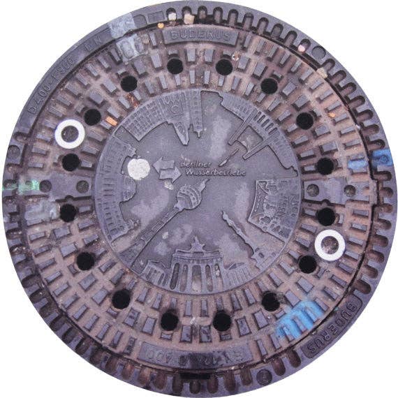 PROJECT EUROPE - Berlijn, Duitsland - Sewer Cover Doormat voor wholesale door Vernakular Photo Designs
