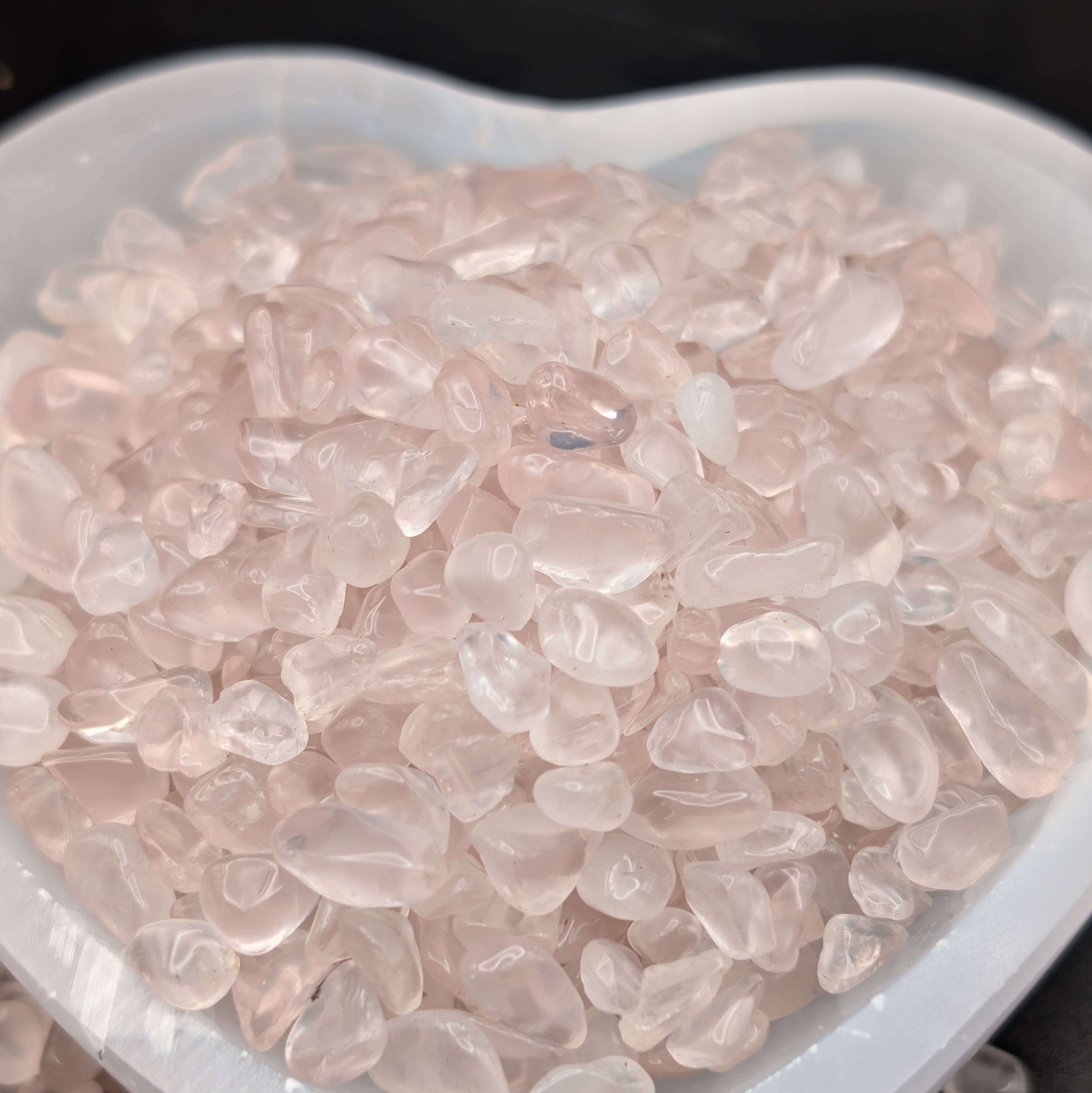 The Crystal Tabby – wholesale Andlig sten/kristall – Rosenkvartsbitar (0,5 lb)2