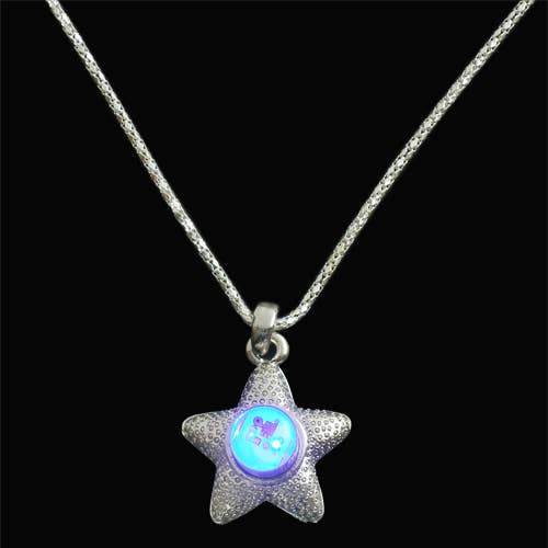 Flipo Group, Ltd. – wholesale Pendant/charm necklace – 16" Light-Up Star Necklace4