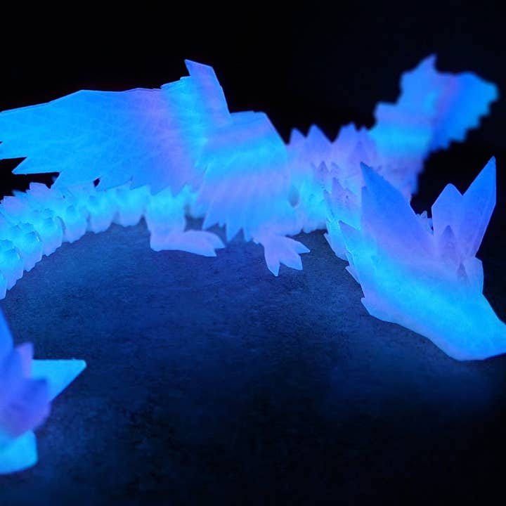 Altered Matter - Wholesale Decorative Figurine - Large Winged Dragon- Articulated Fantasy Decor4