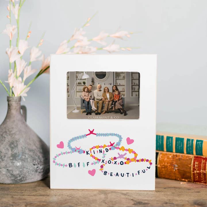 Clairmont & Co - Wholesale Picture Frame - 4x6 Wood Picture Frame - Friendship Bracelets