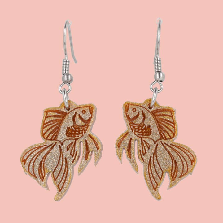 Brincos Cleo Goldfish por atacado de Sour Cherry