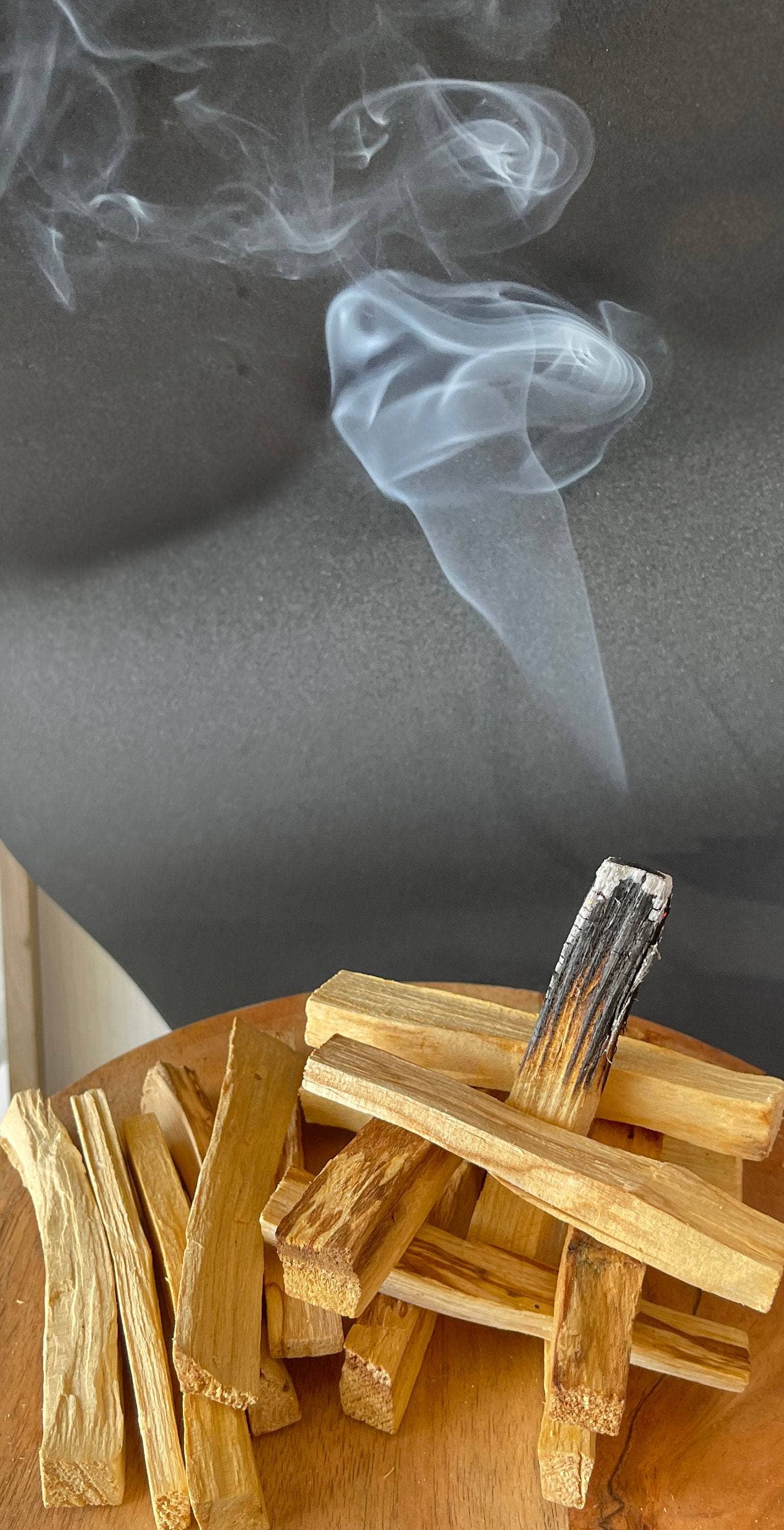 CaNatureLover – wholesale Smudge stick – Natural Wholesale PALO SANTO Sticks from PERU 4 INCH6