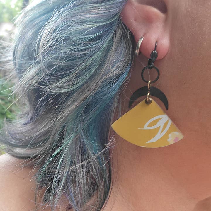 Verdilune - Wholesale Dangle Earrings - Summery Flowers Collection - Repurposed Tin Earrings36