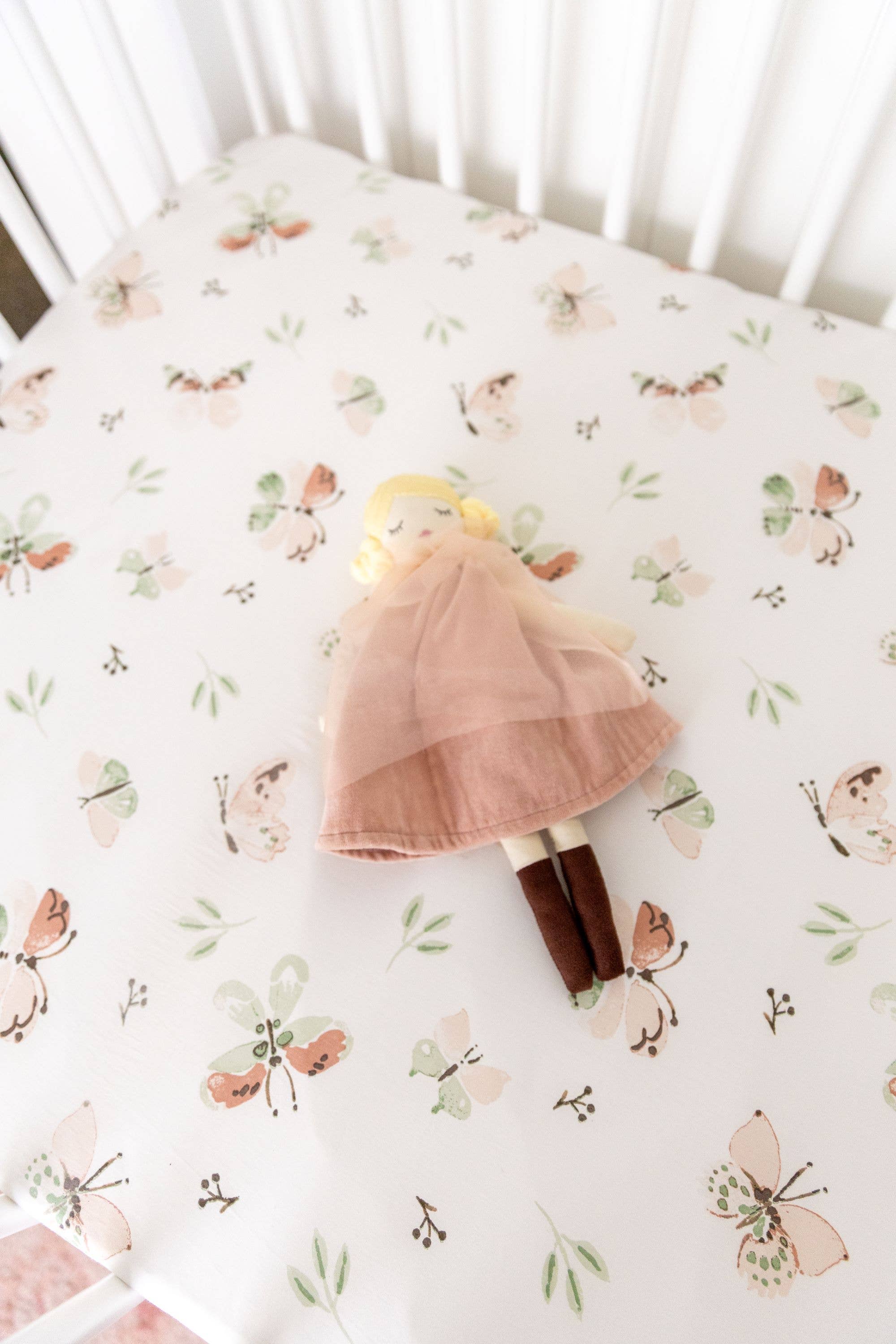 Crane Baby – wholesale Cot/crib sheets – Parker Fitted Crib Sheet (Butterfly)4