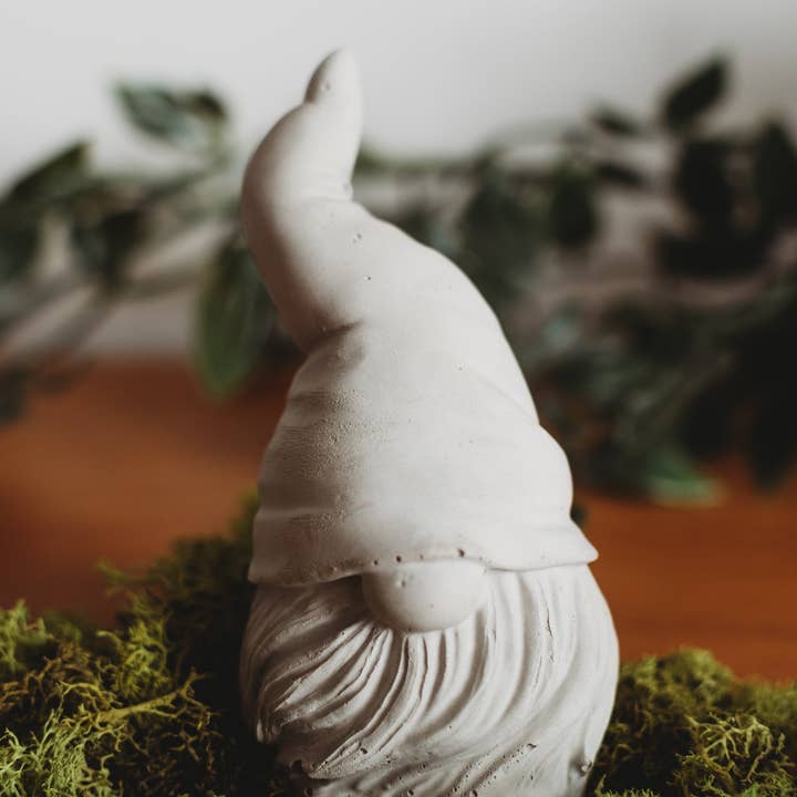 The Market Made - Wholesale Decorative Figurine - Handmade Gnome | Concrete Gnome Decor2