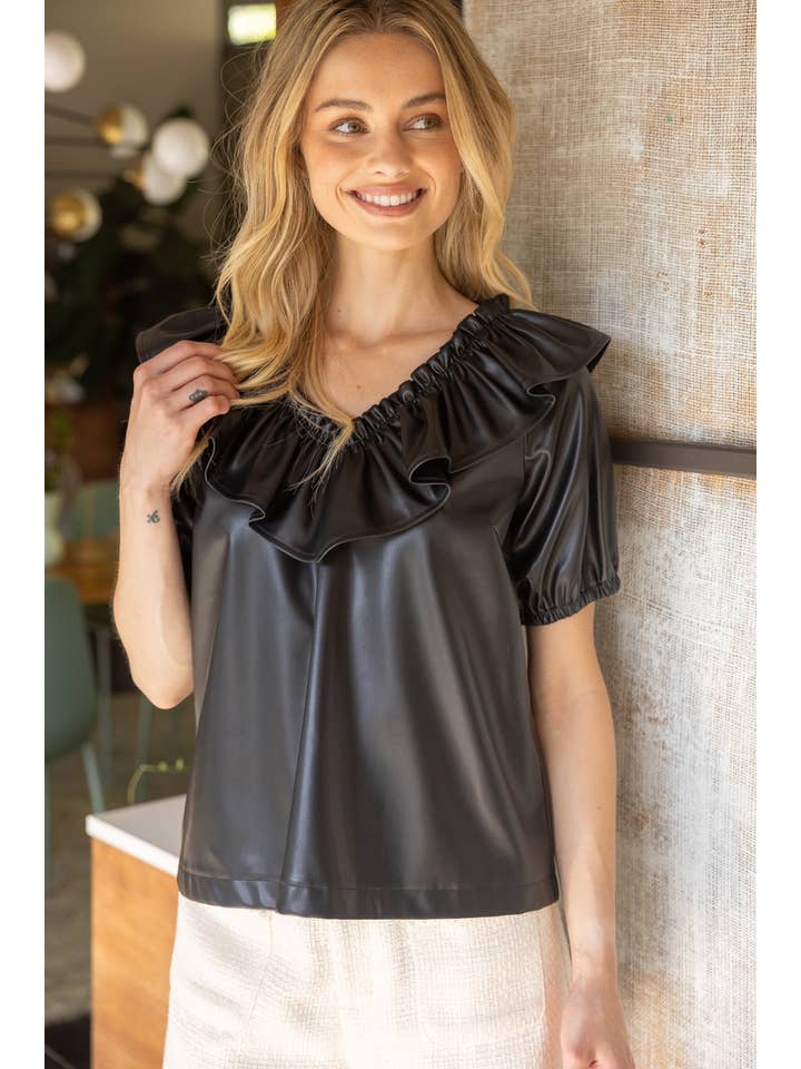 Preto 33147 Fato Largo Gola V Tampo em Pele Faux para venda a revendedores na Faire6