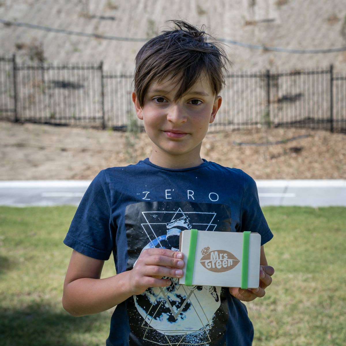 Heebie Jeebies USA - Wholesale Dried/Pressed Flowers - Flower Press Small5