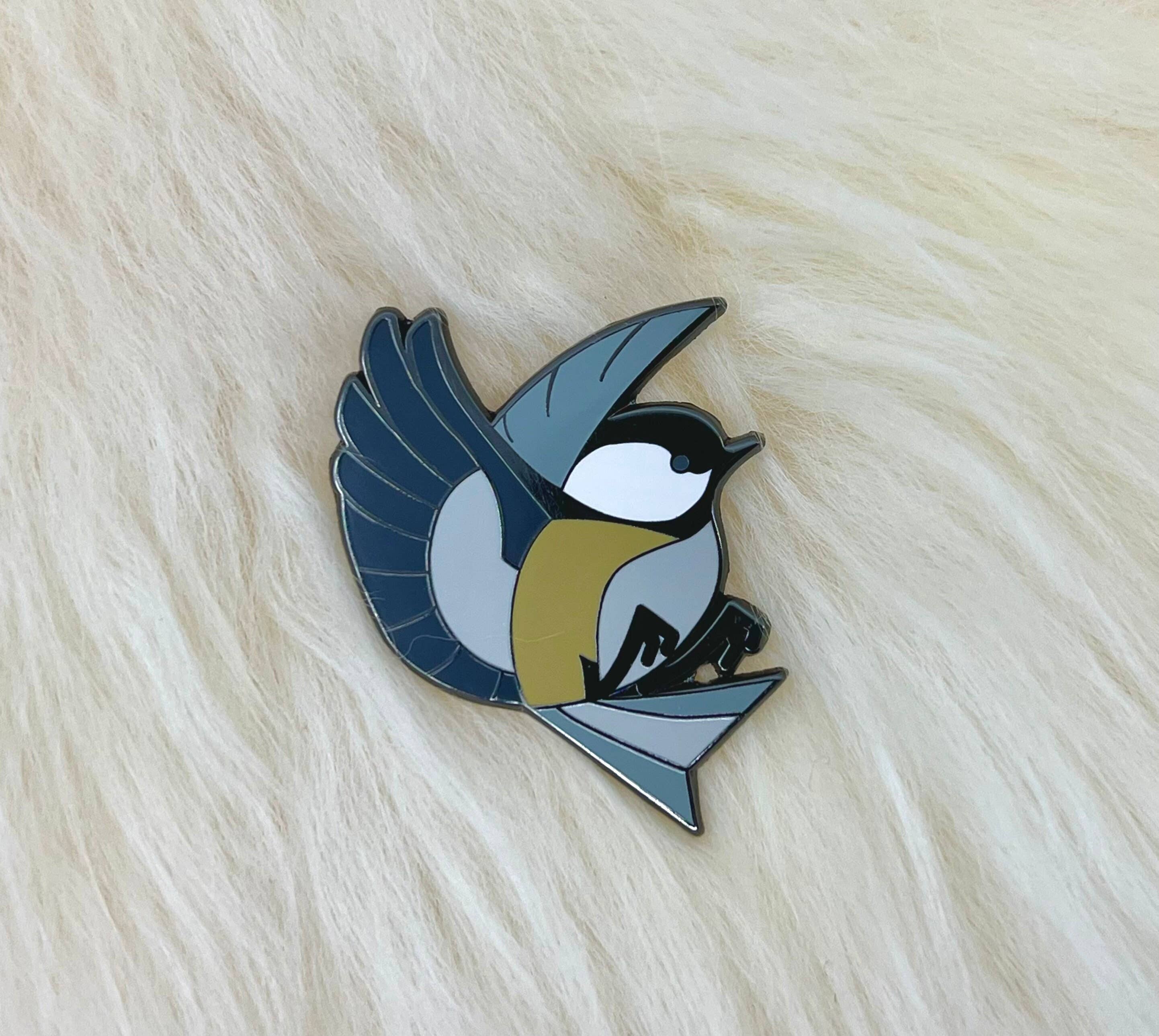 Roamin' Bison Workshop – wholesale Lapel pin/button – Chickadee Hard Enamel Pin | Chickadee Pin | Bird Pin | Art D