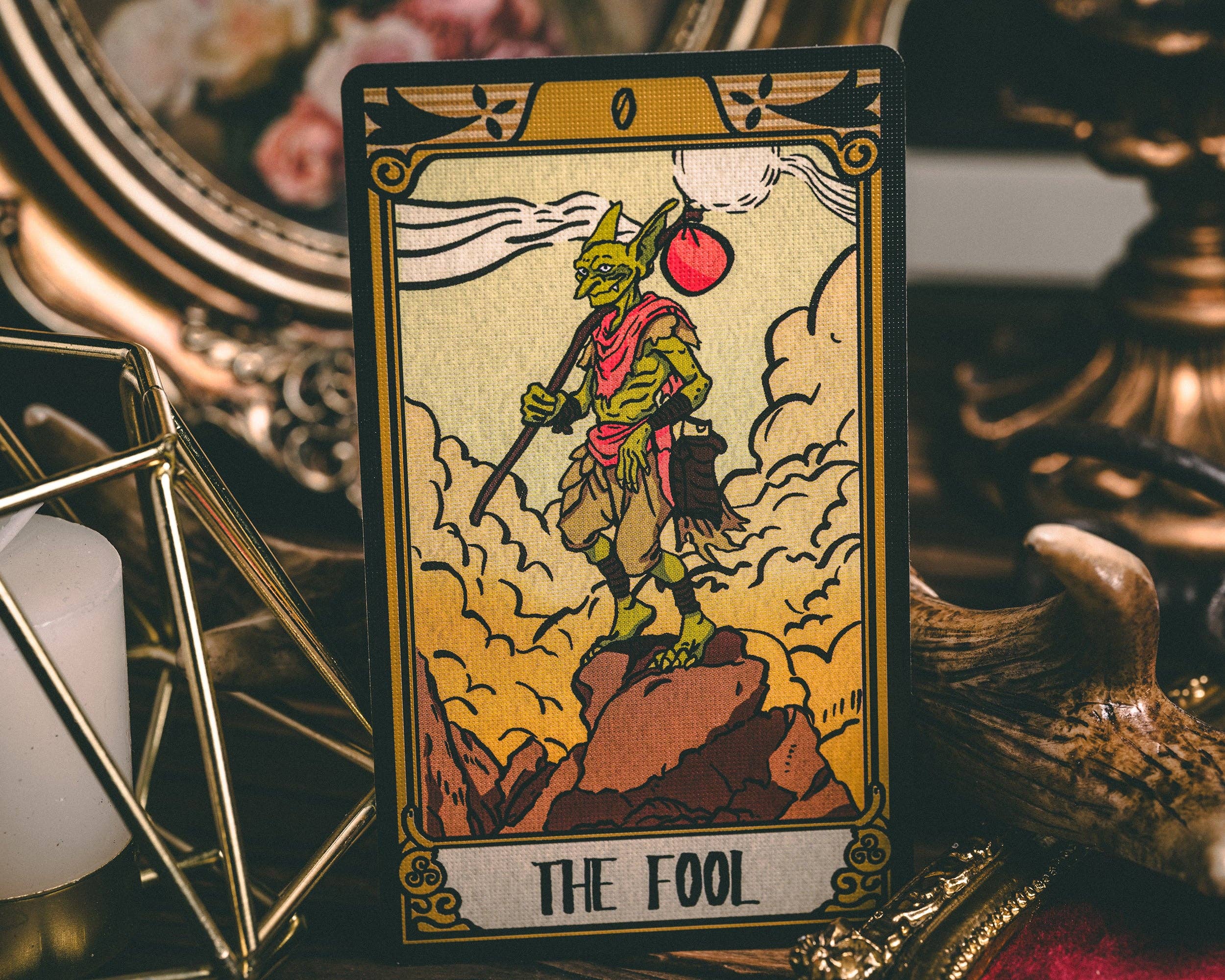 Vermilion Collection – wholesale Tarot cards – Windmill Flag Tarot3