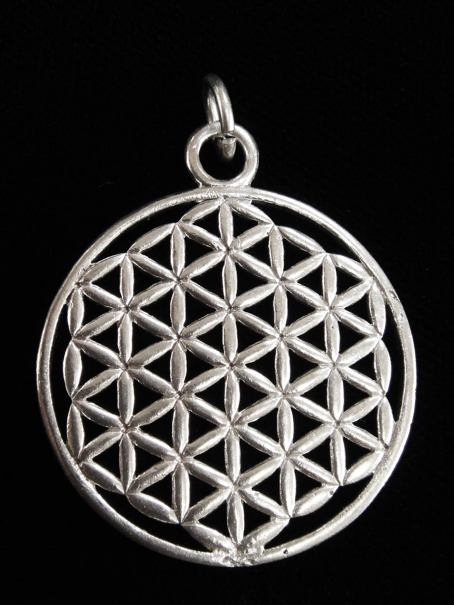 Tika – wholesale Individuell berlock/hänge – Hängsmycken med heliga symboler3