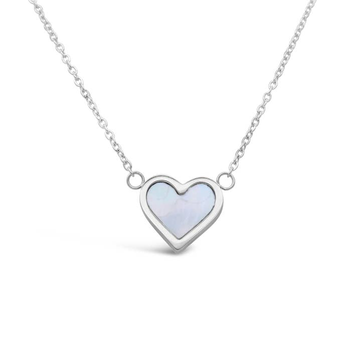 collier coeur coquillage pour la vente par Simple Pledge
