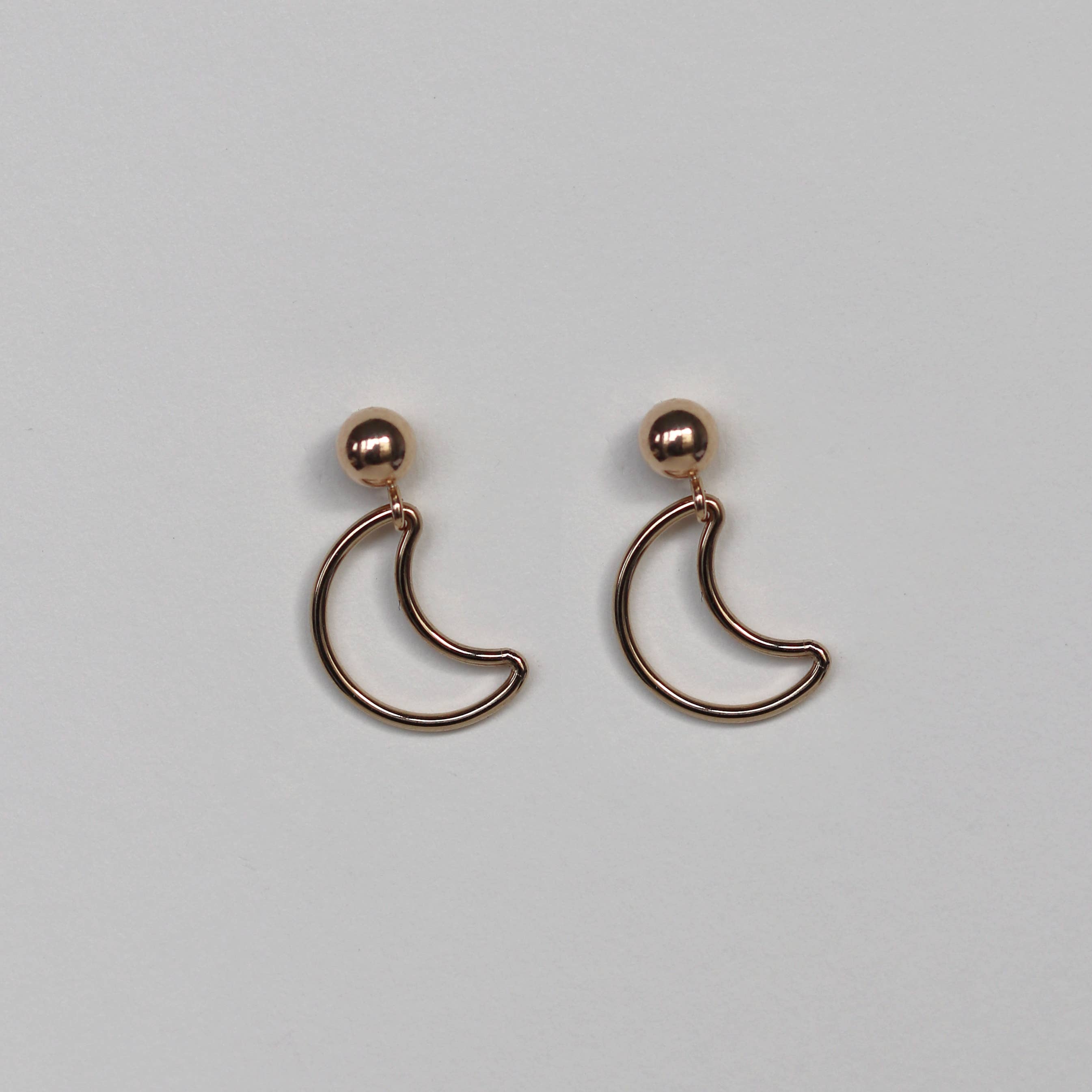 Snowflakes - Wholesale Dangle Earrings - Leif