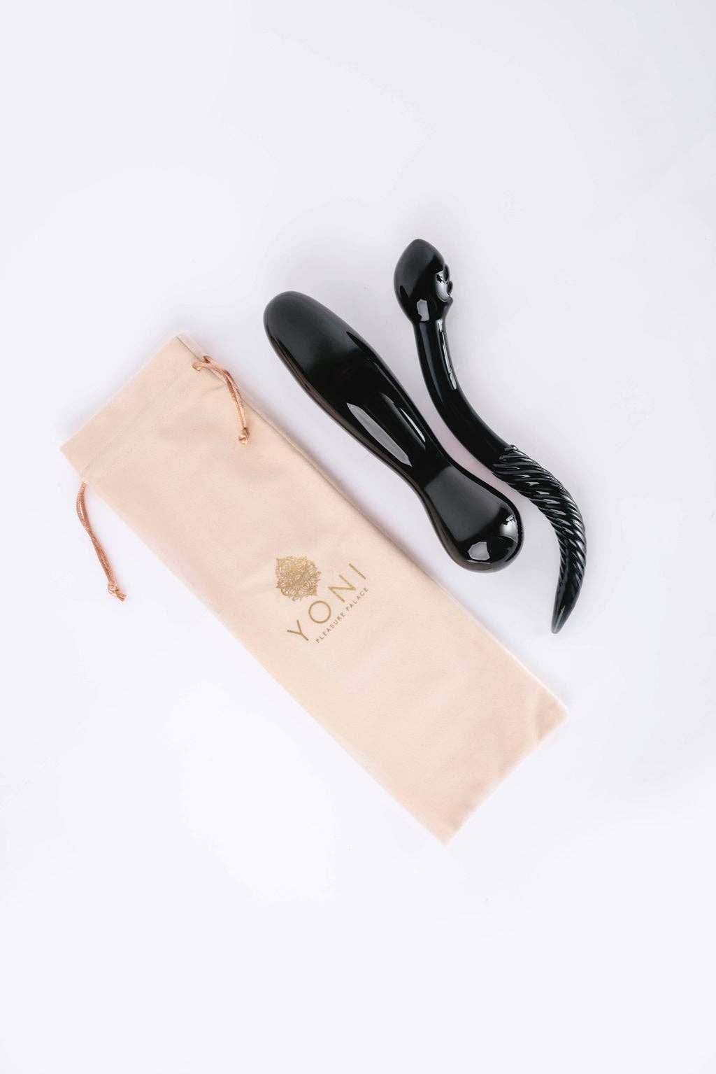 Yoni Pleasure Palace – wholesale Påse - Dam – Yoni Pleasure Palace sammetspåsar2