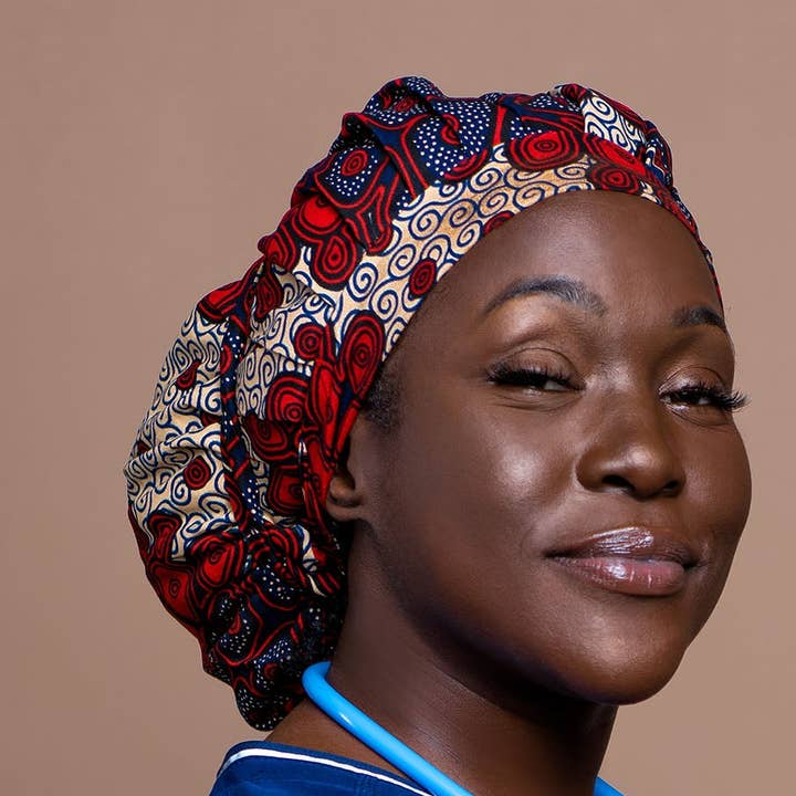 Vallmo Bouffant kirurgisk keps för wholesale av Ezuri Designs