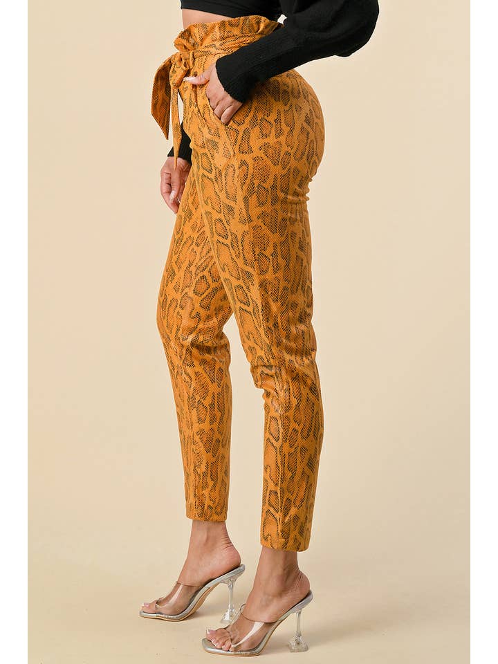 The Sang – wholesale Pants – Women's – SP4870-2 - SNAKE SKIN SLIM FIT PAPER BAG PANTS WITH TIE BELT3
