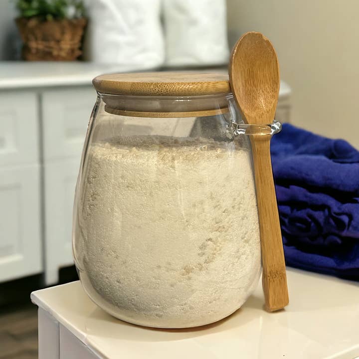 Pó de Lavandaria Perfumado de Luxo - 30 oz por atacado de DYAMI CREATIONS LLC, DBA The Old Goat Soap Co.