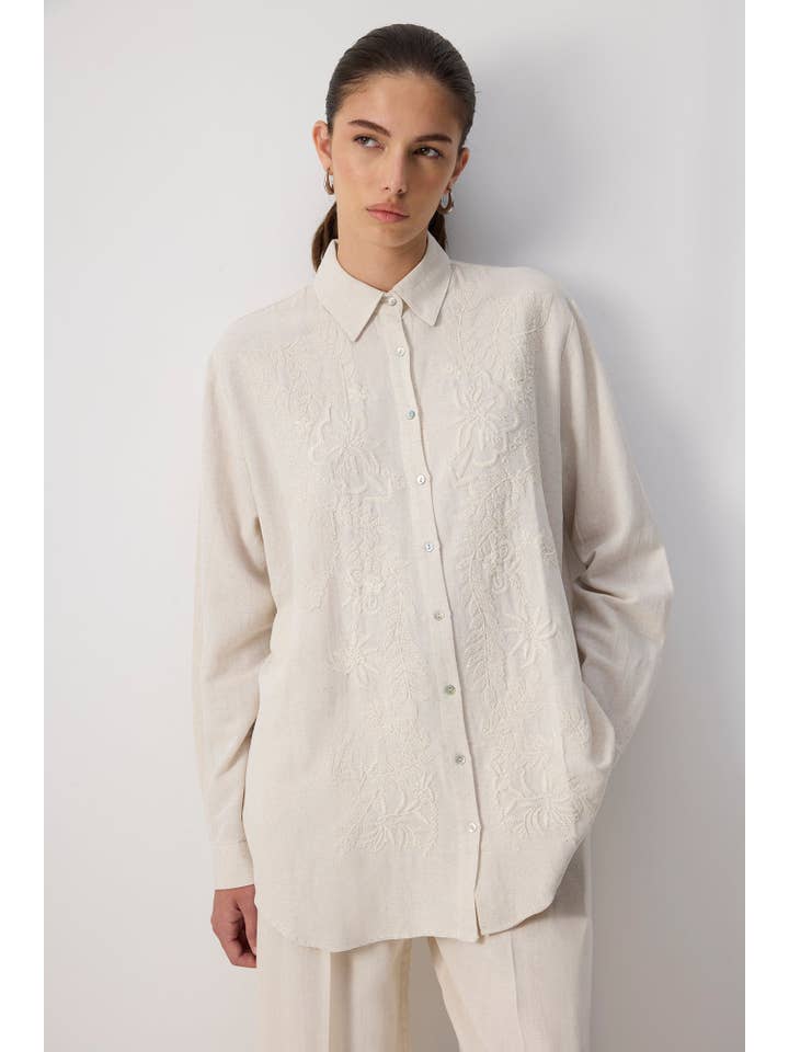 Naturel Embroidered Linen-Blend Longline Shirt – Natural Tone for wholesale on Faire