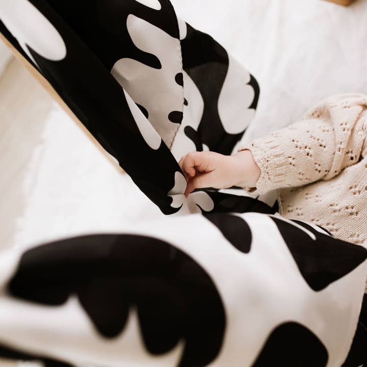 Play Silkies - Wholesale Classic toy – Kids - Little Abstract Play Silks8