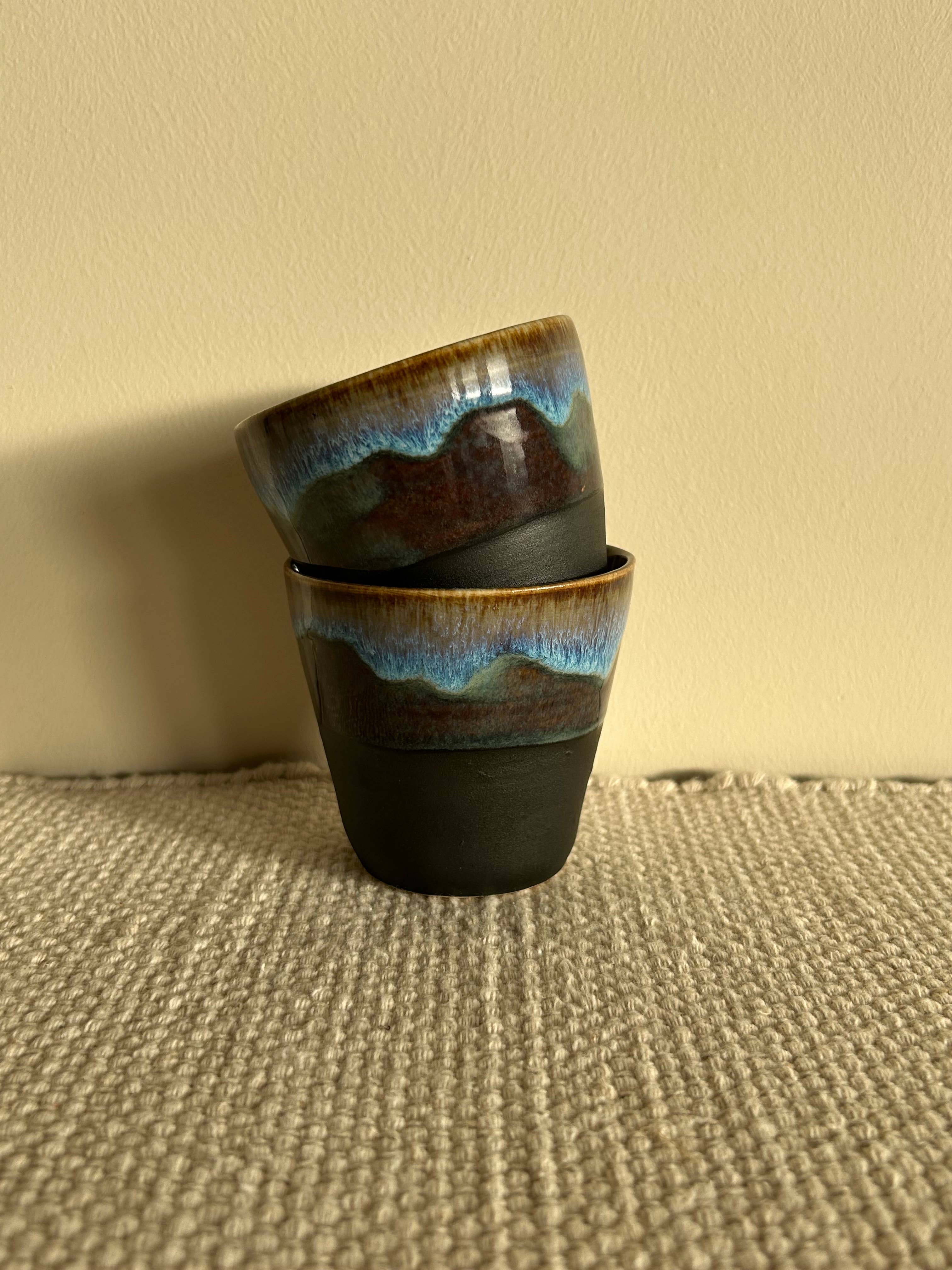 Fernweh Pottery – wholesale Coffee/tea cup – Dark Sea Espresso Cup2