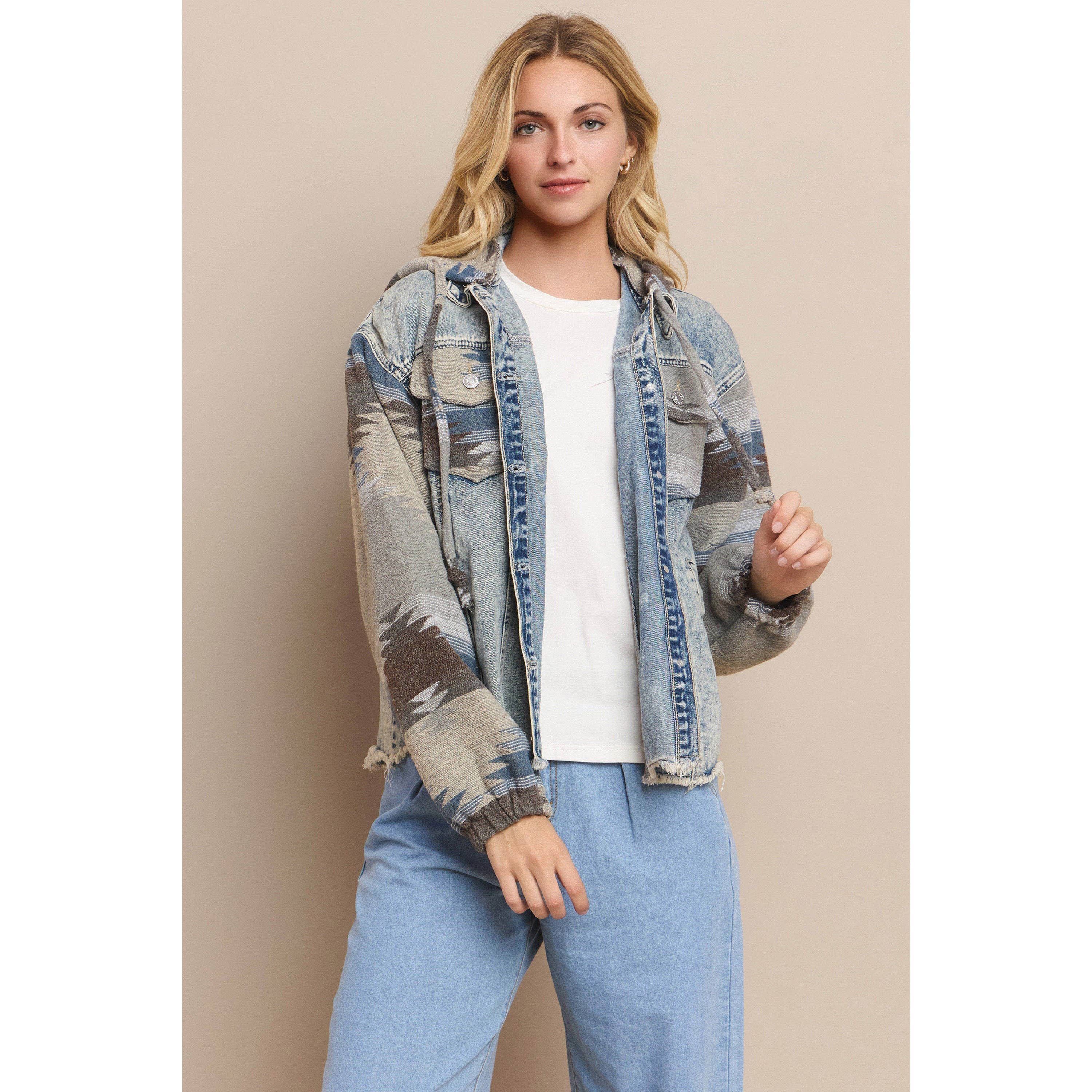 Mapcie – wholesale Shirt Jacket/Shacket - Women’s – WASHED AZTEC DENIM SHACKET WITH POCKET18
