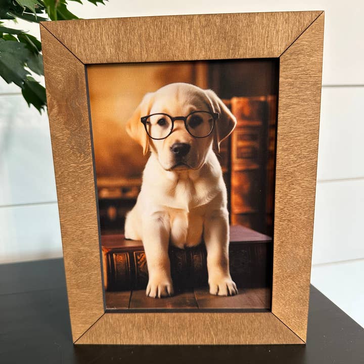 Cadre Vintage Érudit 6,5x8,5” : Chiot Labrador Jaune pour la vente par Farmhouse Decor & Co.