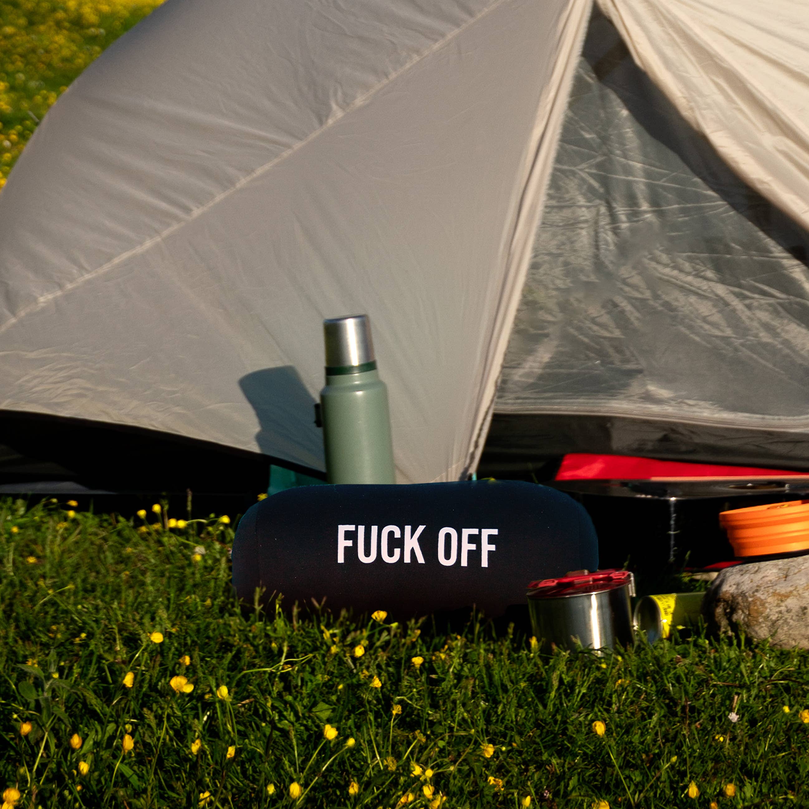 Fisura – wholesale Gardening kneeling pad – Cushion "Fuck off"1