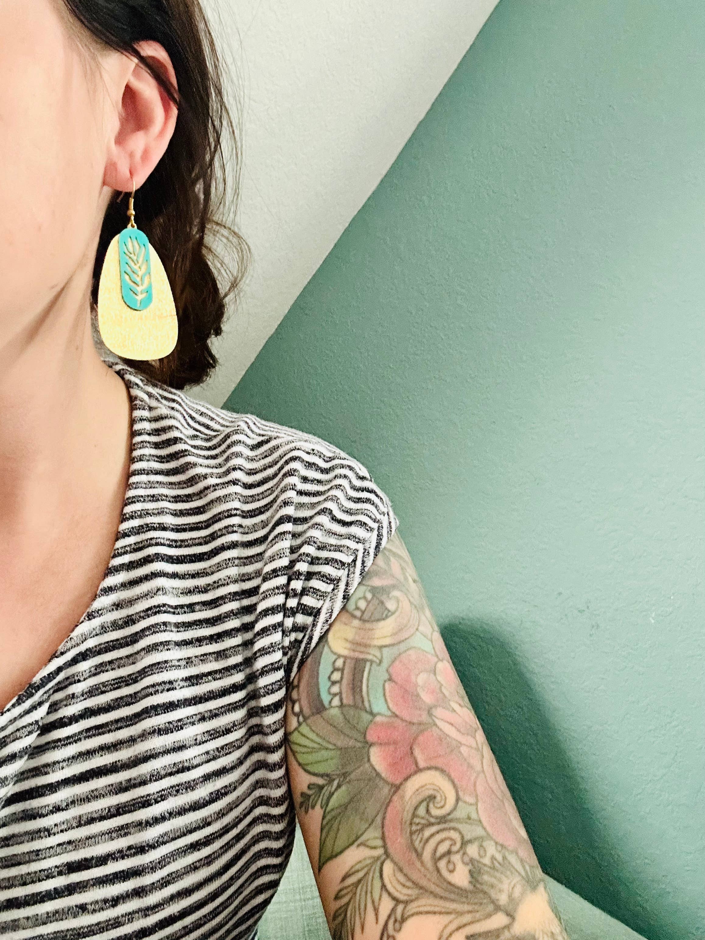 Dear Darlington – wholesale Dangle earrings – Garden Earrings4