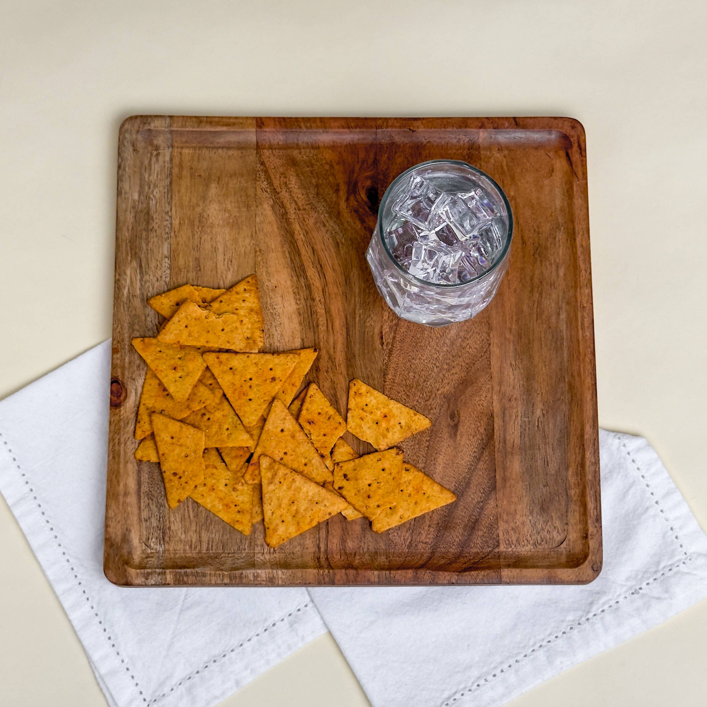 India Handicrafts Inc – wholesale Serving tray – Rustic Wood Square Serving Tray - LG