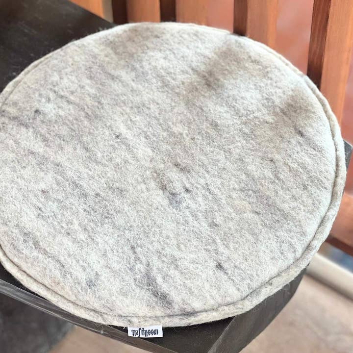 Woollyfelt - Wholesale Chair Cushion - Handmade Pure Wool Felt Seat Cushion for Chairs and Benches3