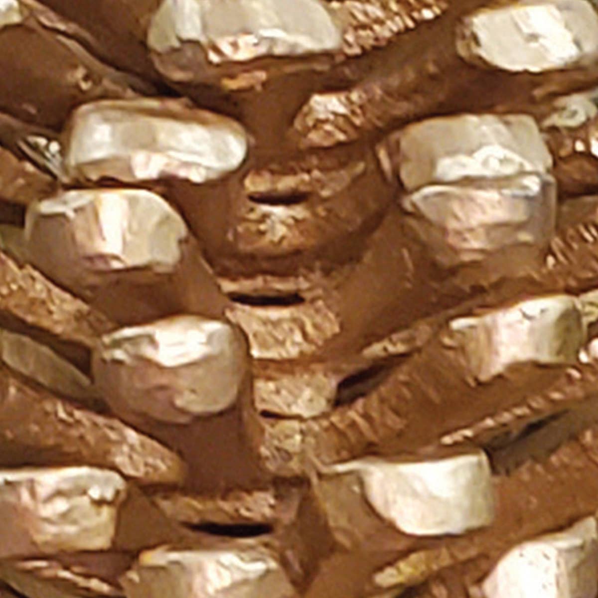 Oro Colgador de calcetines Patricia Heaton Home con forma de piña, color dorado de venta al por mayor en Faire2