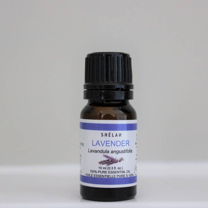 Huile essentielle de Lavande Bio pour la vente par S H É L A Ͷ