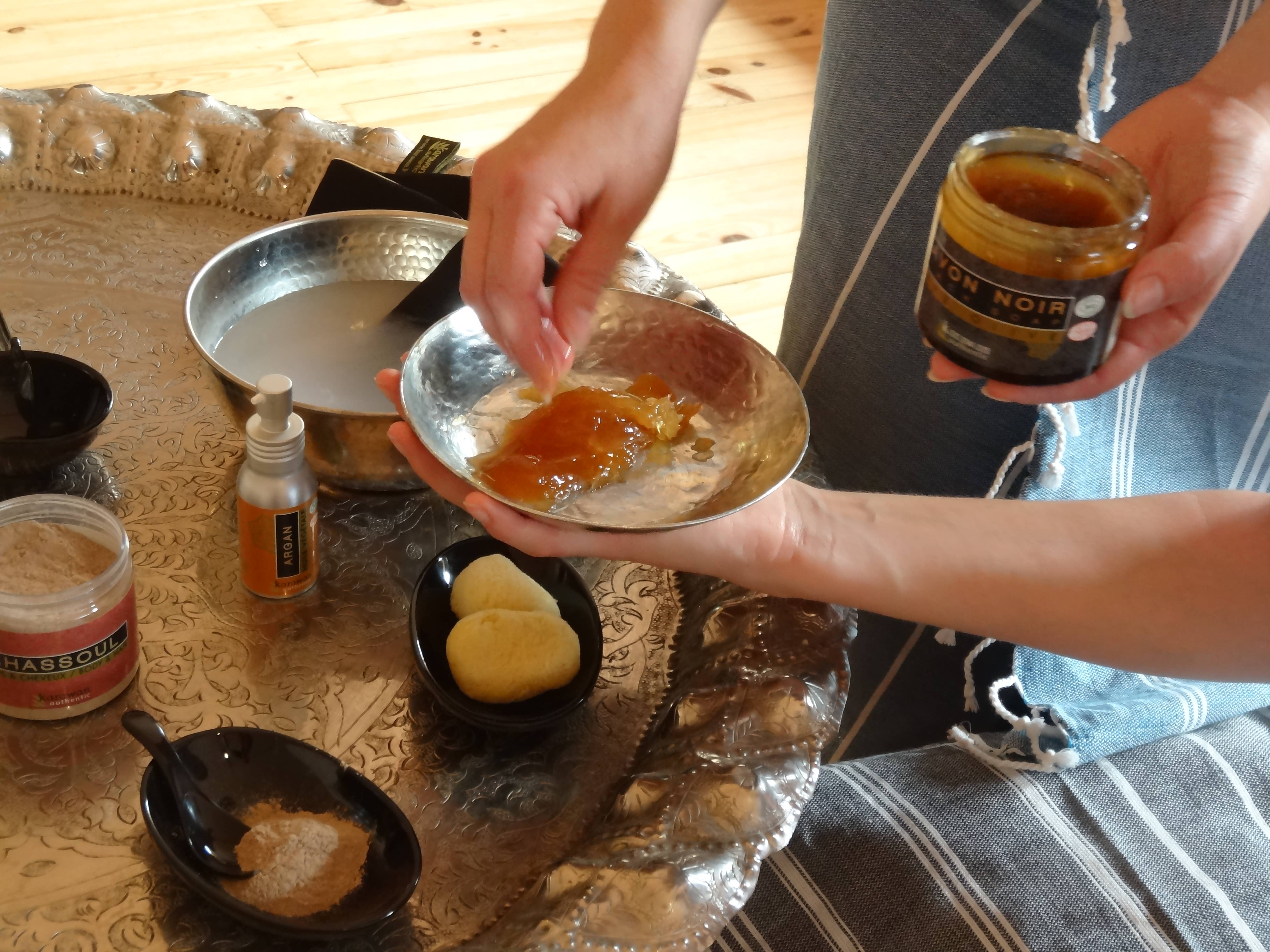 Karawan Authentic - Wholesale Body Wash/Shower Gel - PURE OLIVE BLACK SOAP - COSMOS ORGANIC - BULK - 5KG1