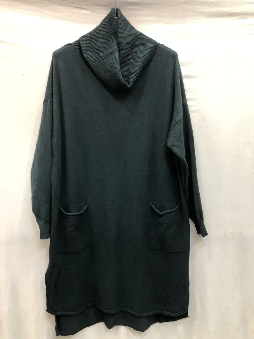 Mimi & Gogo - Wholesale Dress - Women's - Sweater dress with turtleneck sweater @2986_SweaterDressTurtleneckSweater13