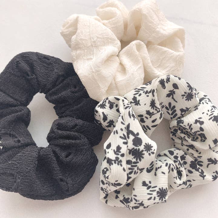 Saige Collective - Wholesale Scrunchie - Women's - SAIGE Scrunchie - Single hair Scrunchie4