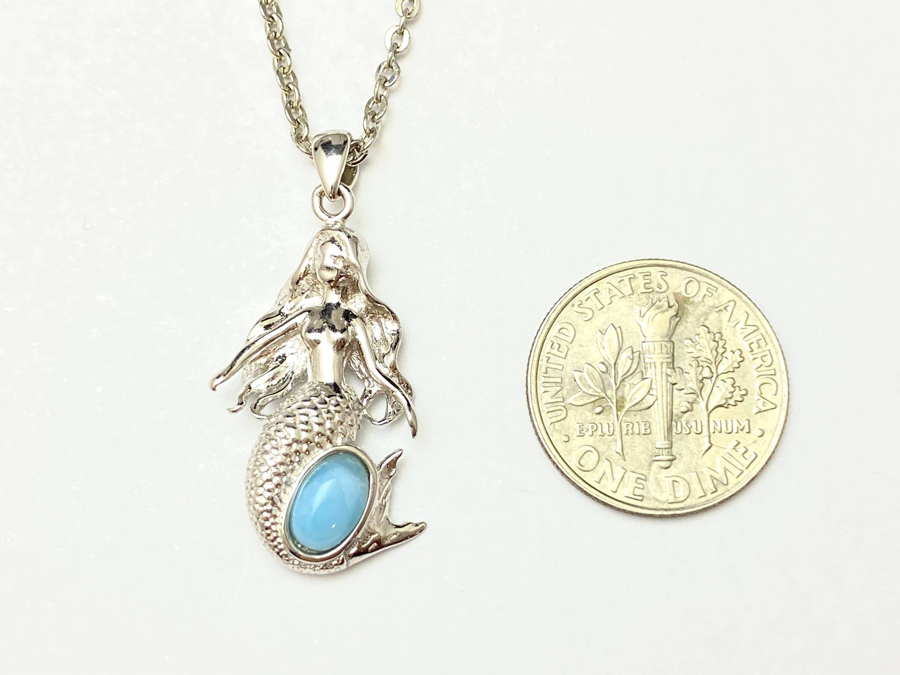 Twan Kee Jewelry - Wholesale Pendant/Charm Necklace - P7065 Natural Caribbean Blue Larimar Mermaid Silver Pendant1