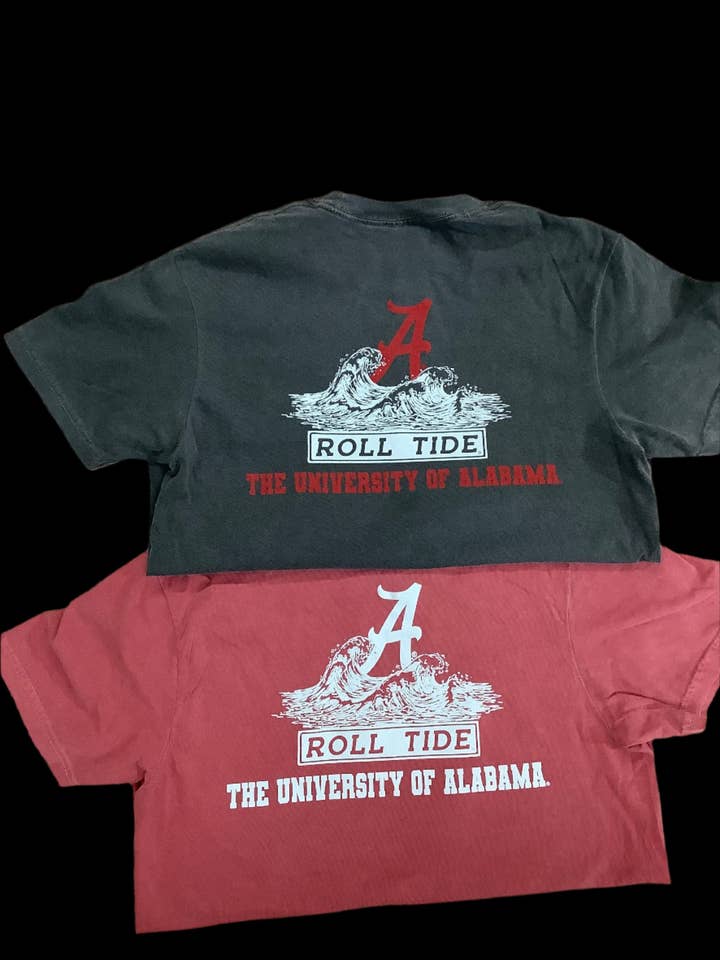 Roll Tide Waves pour la vente par Speckle Bellies Clothing Company