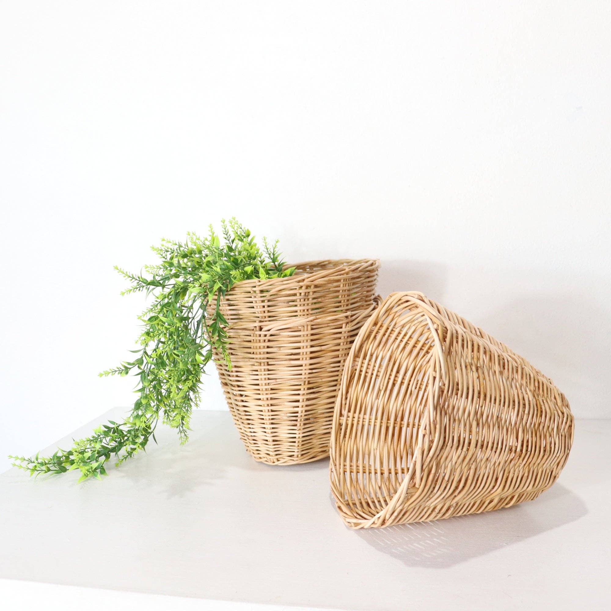 Thaihomeshop - Wholesale Basket - Small Thai Rattan Basket - Storage & Organization2