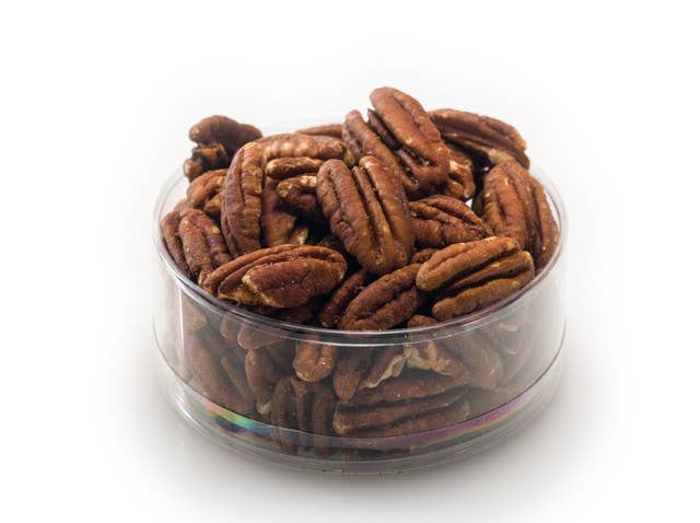 austiNuts - Wholesale Nuts - Maple Pecans1