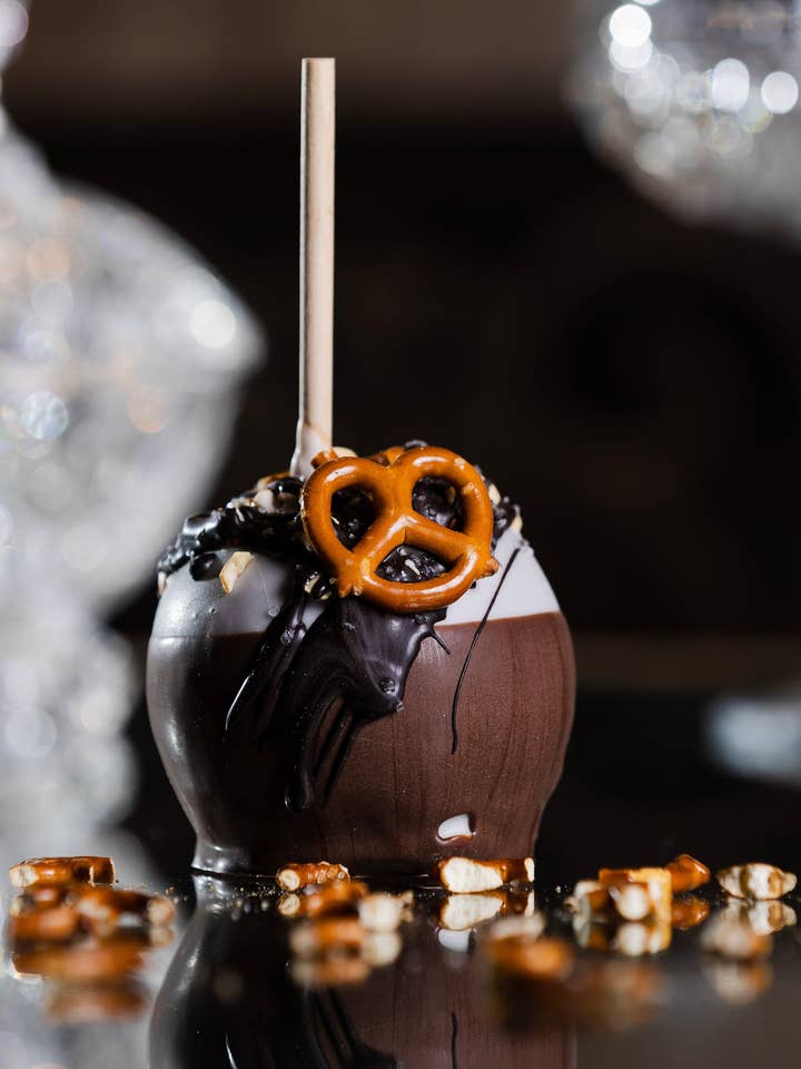 Sweet & Salty Milk Chocolate Caramel Apple for wholesale by Simply Amazing Apples