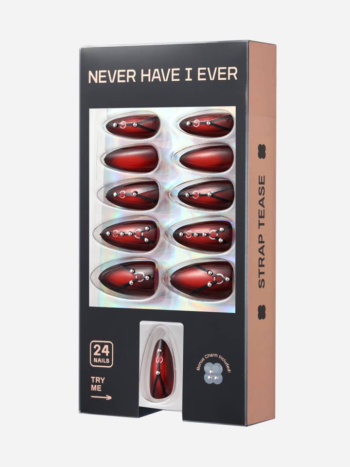 STRAP TEASE - UNGHIE FINTE A MANDORLA per la vendita all'ingrosso da parte di Never Have I Ever