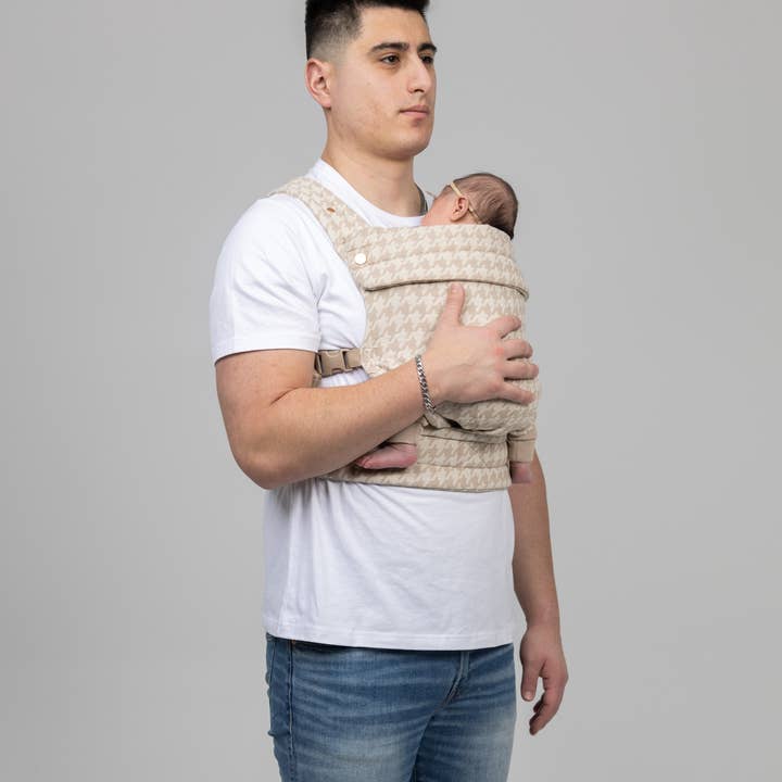 Mabē Baby Carriers – wholesale Baby carrier – The Monarch Carrier - Houndstooth3