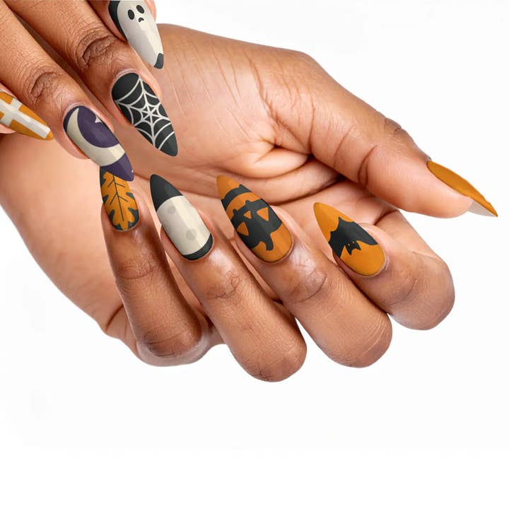 FYNE BODY - Wholesale Press-on/fake nails - Ghoul Glow Ghostly Glam Press-On Nails51