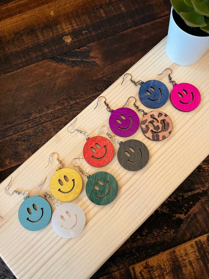 smiley face dangle collection for wholesale by Suchfungoods