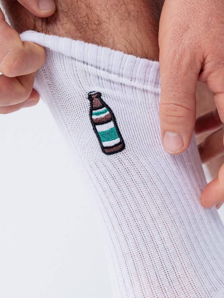 Light | Embroidered organic cotton socks for wholesale by Fashion Drinks